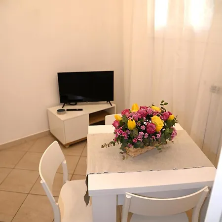 Stefy's House Appio Tuscolano Apartment *